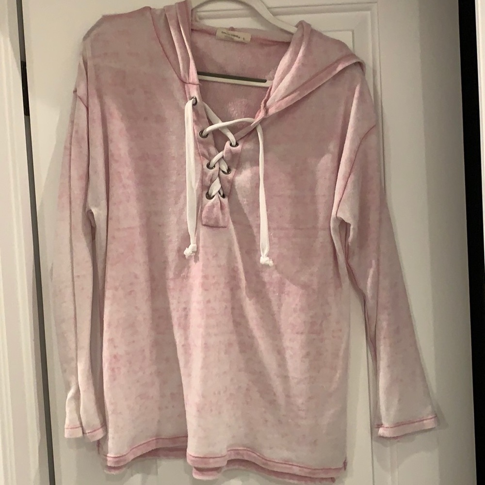 Hooded sweater with tie detail